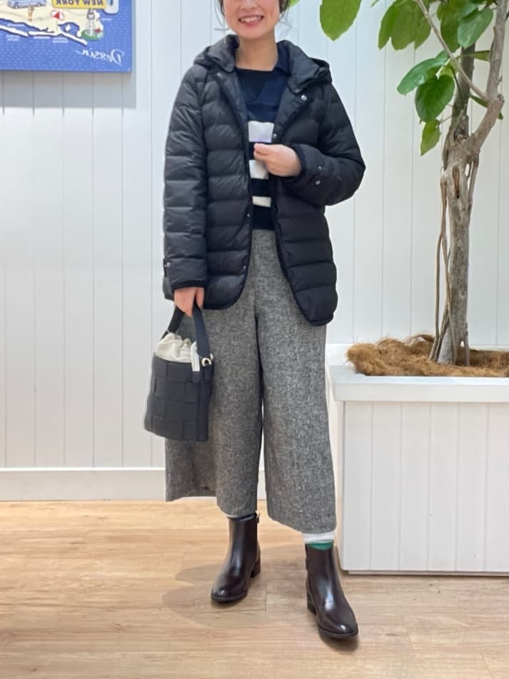 mikaさんの「Dessin｜【撥水・2WAY】ミュラーダウンコートミドル丈」を使ったコーディネート