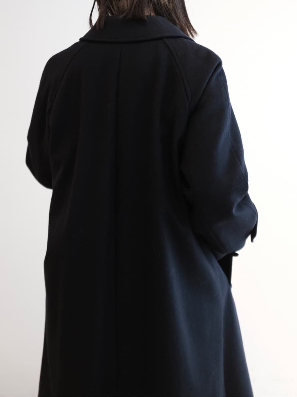 Kishimotoさんの「DRESSTERIOR｜◆Dhyana．（ディアナドット） バックファスナー チェルシーブーツ」を使ったコーディネート