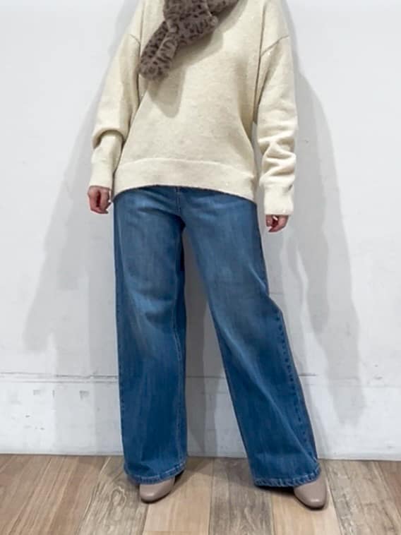 山さんさんの「grove｜【美シルエット/選べる着丈】大人のためのバギーデニム」を使ったコーディネート