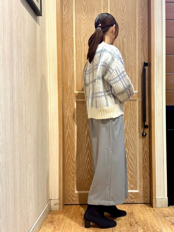 KAORIさんの「SHOO･LA･RUE｜【洗濯機可/撥水/リバーシブル】 ノーカラー中綿ブルゾン」を使ったコーディネート