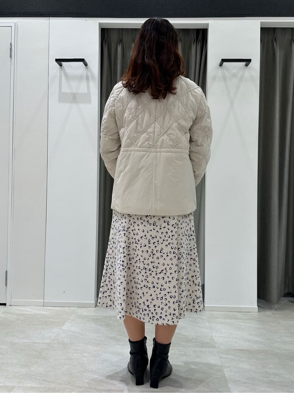 kimiさんの「UNTITLED｜ソフトフレアプリントスカート」を使ったコーディネート