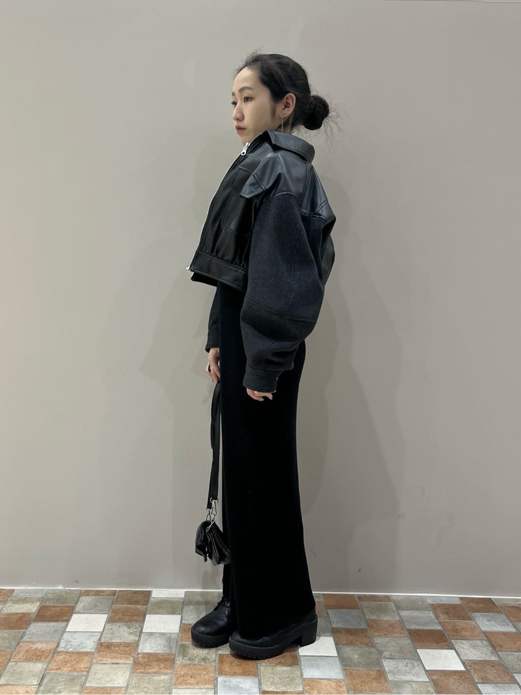 Uminoさんの「INDIVI｜【MILLELA FIRENZE】ソフトレザーショルダーバッグ」を使ったコーディネート