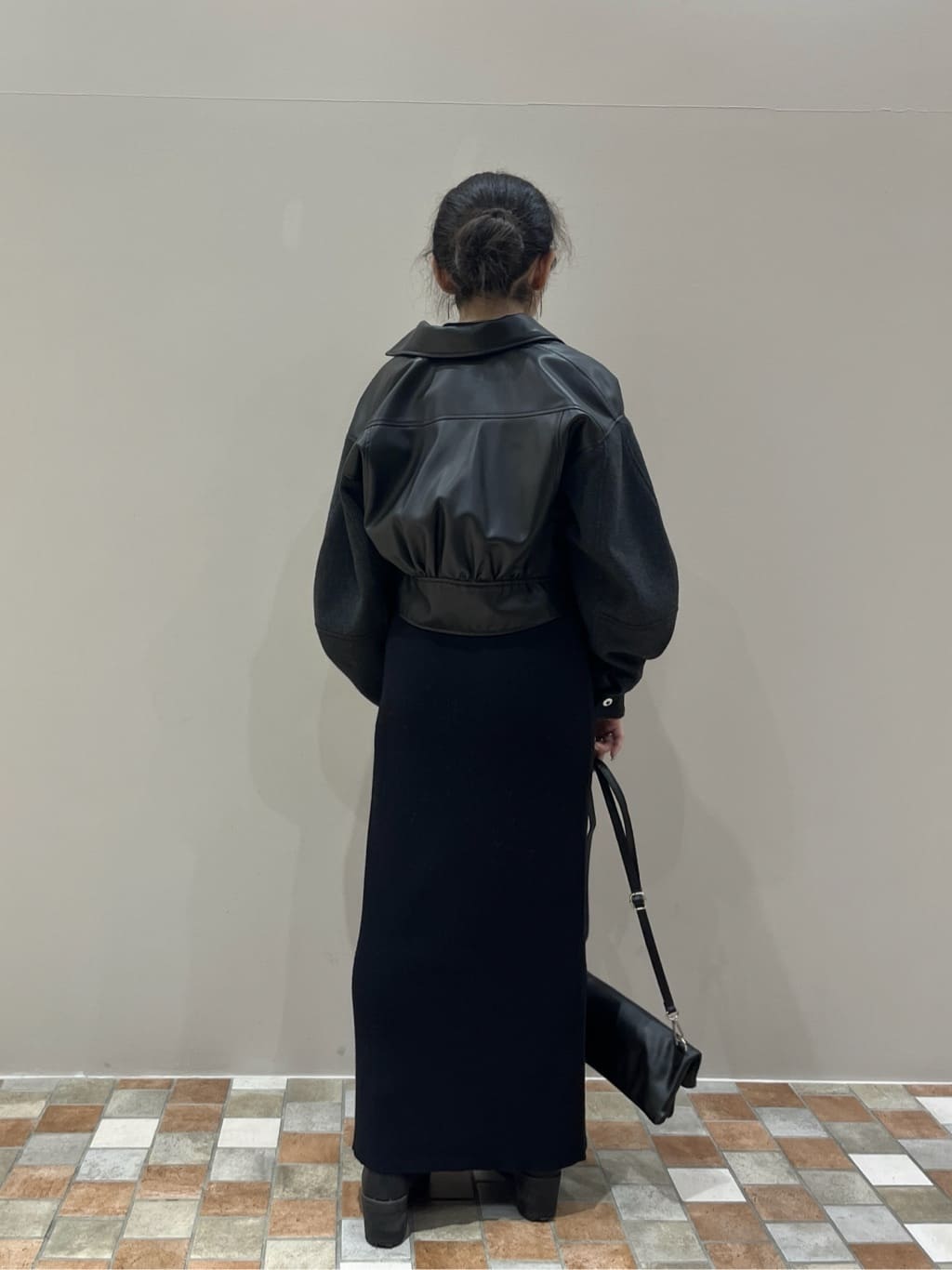 Uminoさんの「INDIVI｜【MILLELA FIRENZE】ソフトレザーショルダーバッグ」を使ったコーディネート