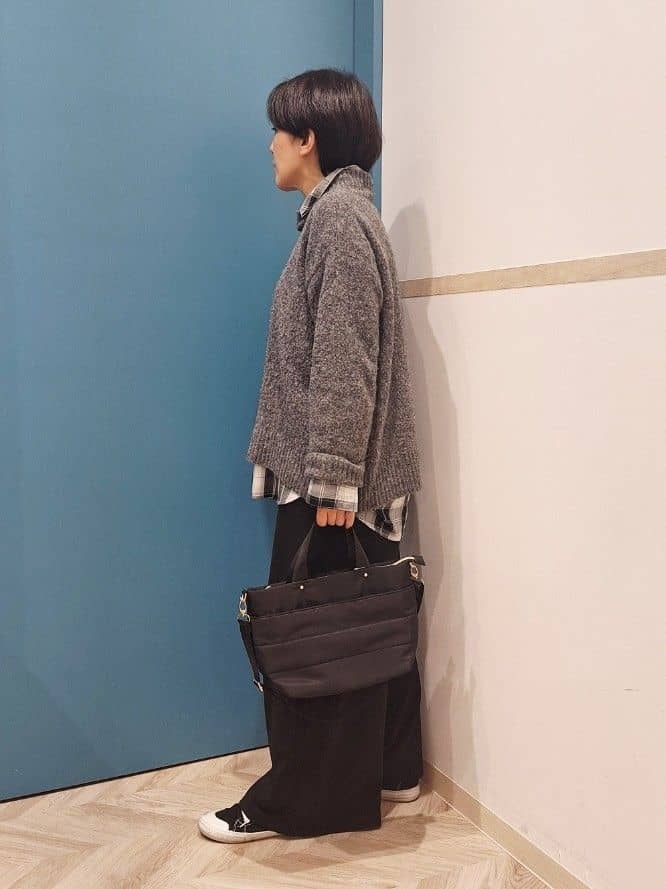 しろさんの「SHOO･LA･RUE｜【洗濯機可/S-LL】インせず着られる ふわふわハイネックニット」を使ったコーディネート