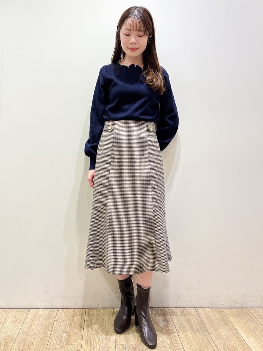 ayaさんの「index｜ラメスカラップビジューデザインニット【洗濯機OK】《6col／S～LL》」を使ったコーディネート