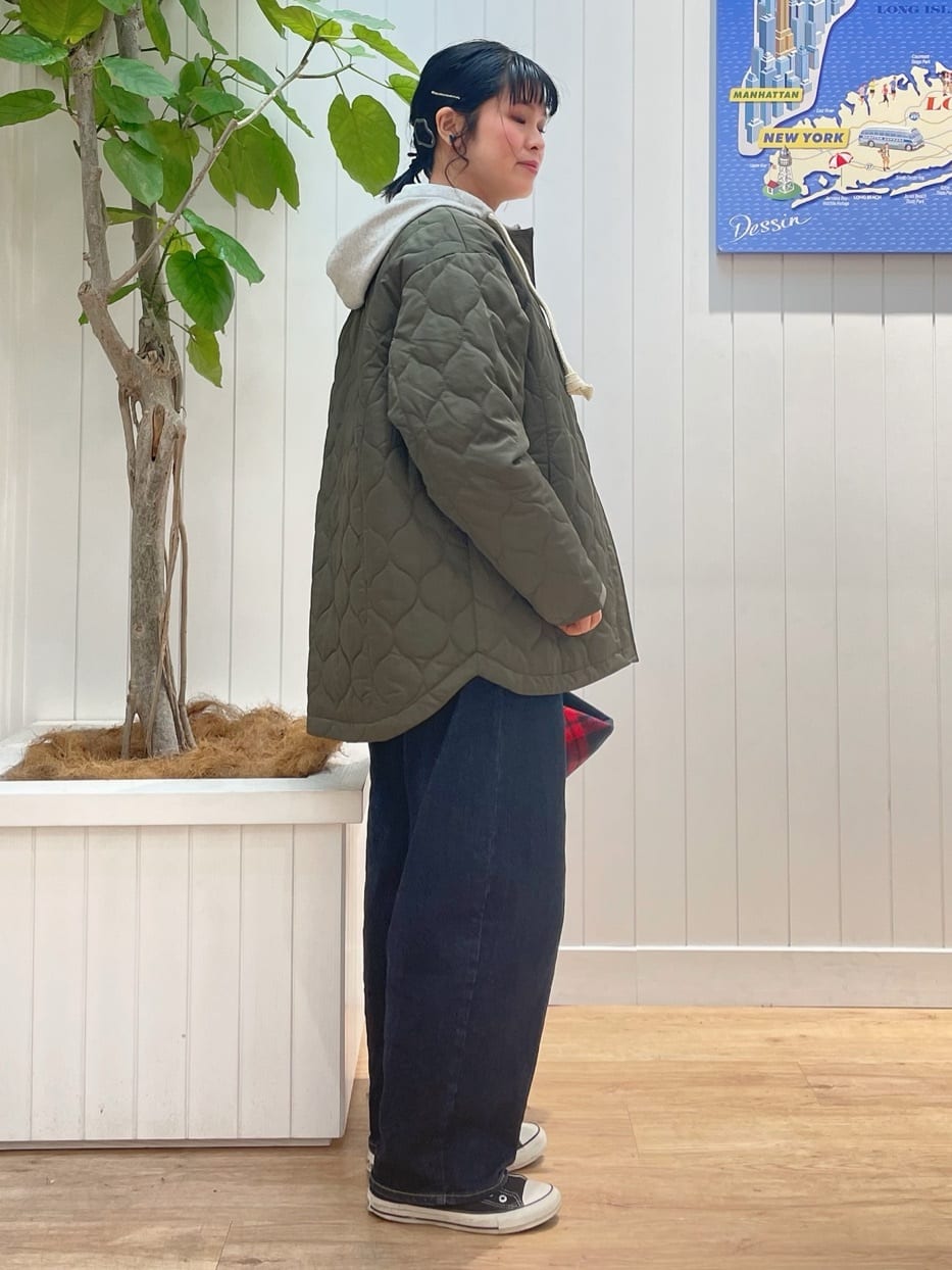 mikaさんの「Dessin｜【洗える】デニムカーブパンツ」を使ったコーディネート