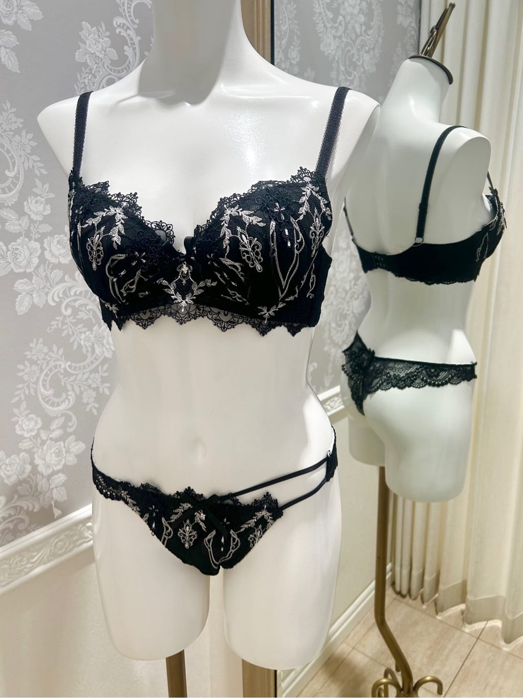 hachiさんの「Risa Magli｜【アリーナ】 ブラジャー （D-F） ＜N Make Type＞」を使ったコーディネート