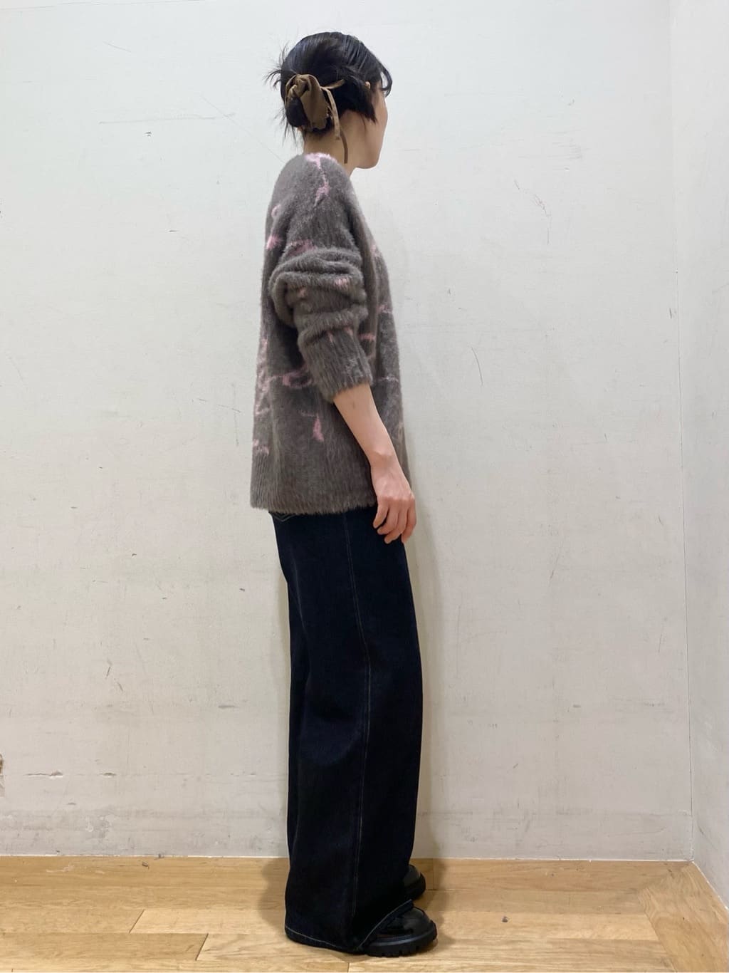 みなみさんの「OPAQUE.CLIP｜アート柄シャギーニット【洗濯機OK】」を使ったコーディネート
