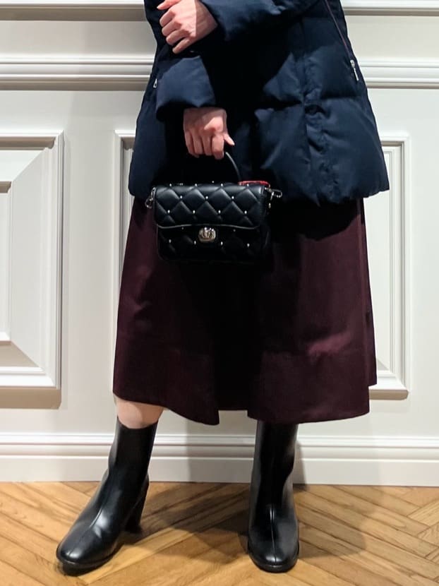 TSUKUIさんの「DRESSTERIOR｜シルクブレンドメリノウールリブプルオーバー」を使ったコーディネート