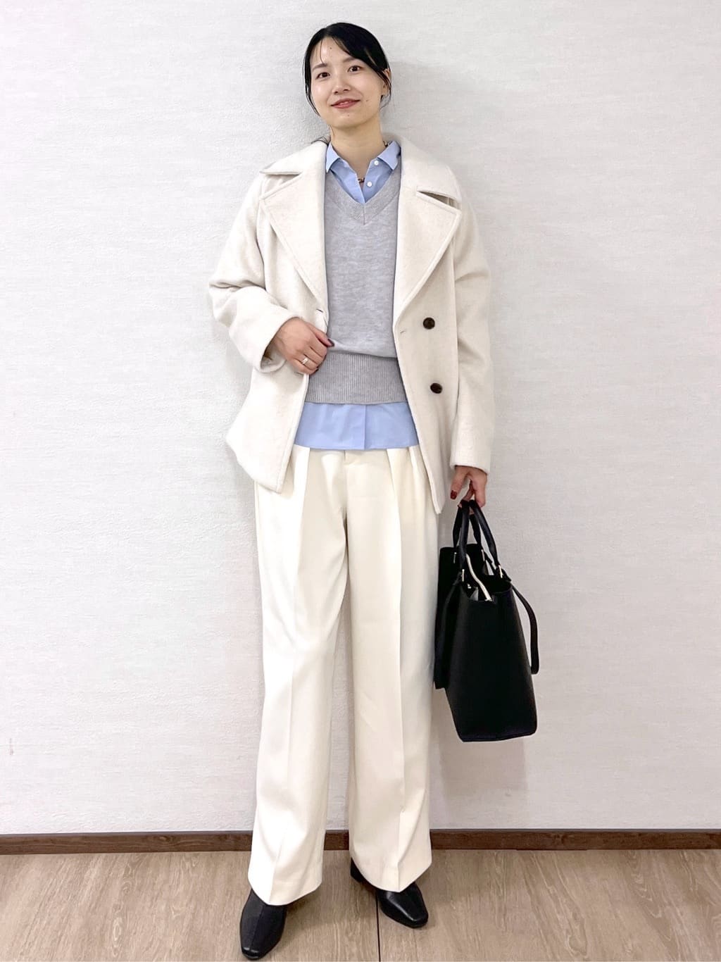 sachikoさんの「OPAQUE.CLIP｜カシミヤブレンドウールミドルピーコート」を使ったコーディネート