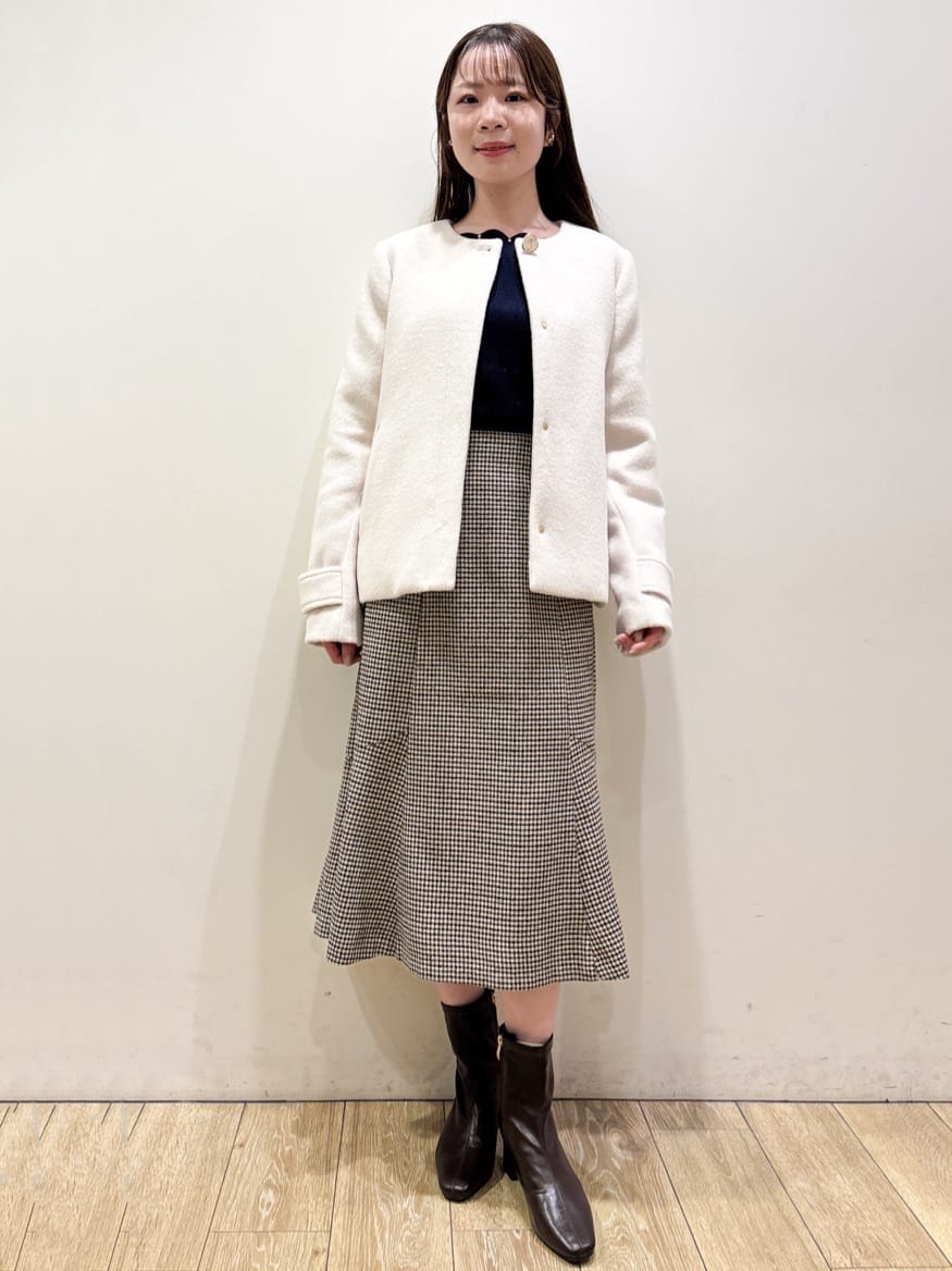 ayaさんの「index｜ラメスカラップビジューデザインニット【洗濯機OK】《6col／S～LL》」を使ったコーディネート