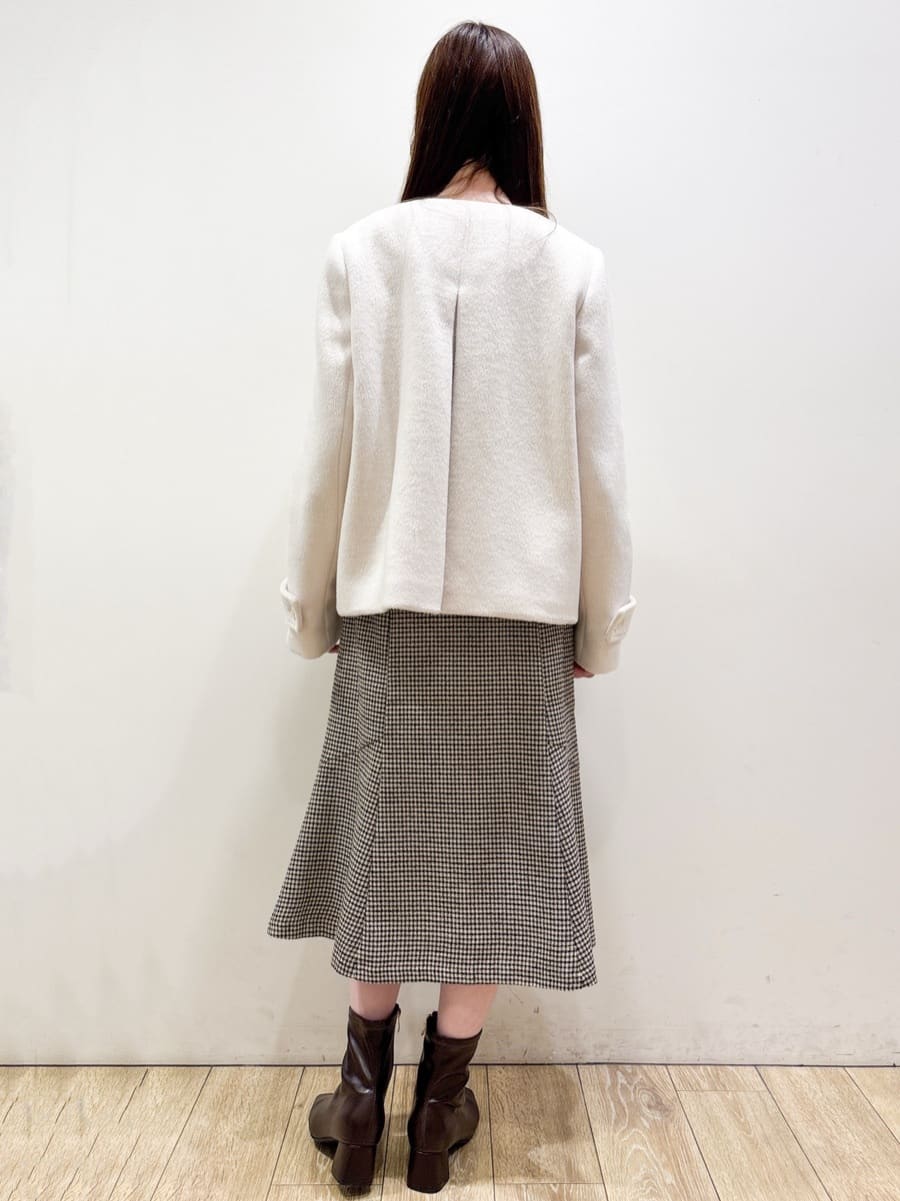 ayaさんの「index｜ラメスカラップビジューデザインニット【洗濯機OK】《6col／S～LL》」を使ったコーディネート