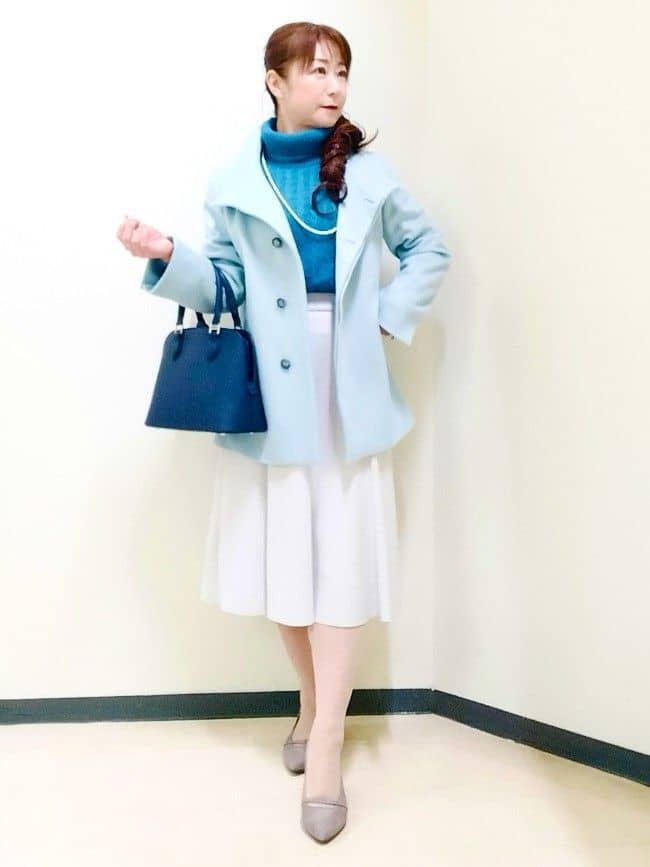 花さんの「Reflect｜【ほんのりラメ感◎】ふわふわフェザーヤーンハイネックニット」を使ったコーディネート