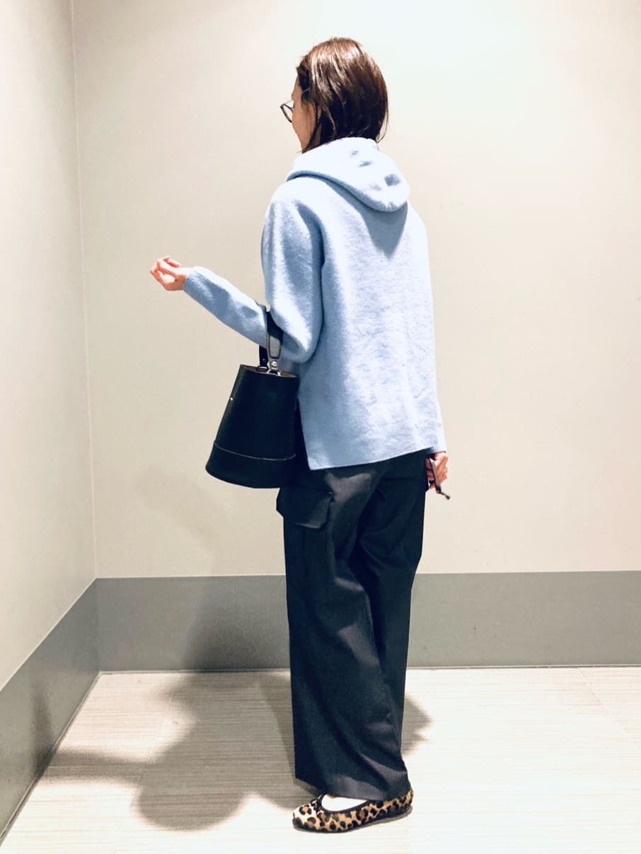 Furuさんの「DRESSTERIOR｜カシミヤブレンドフードニット」を使ったコーディネート