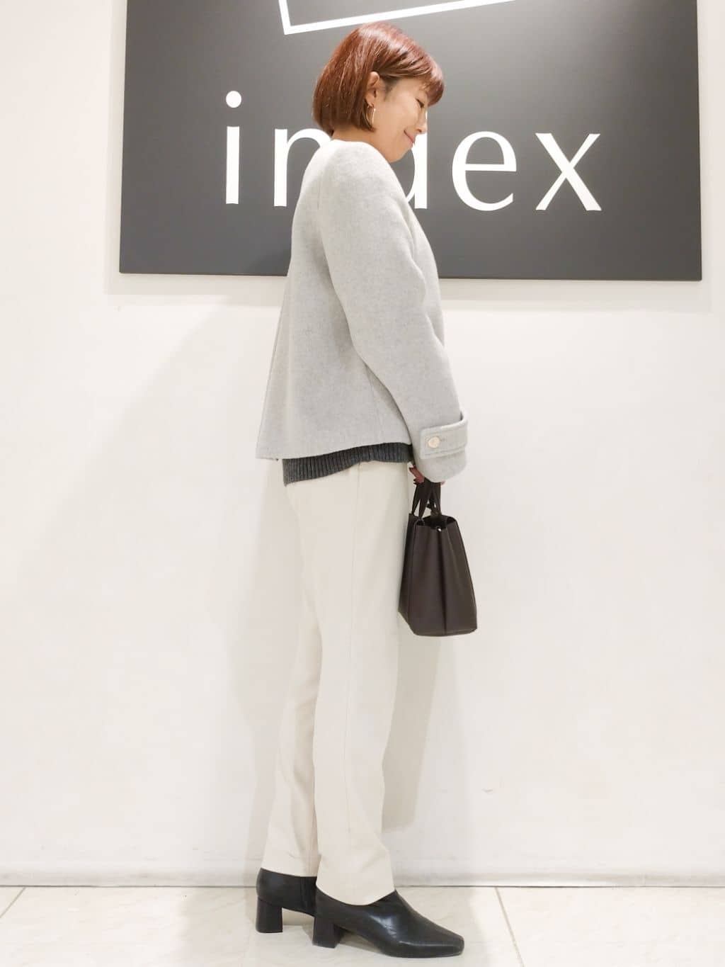 n.さんの「index｜ウォームストレッチテーパードパンツ【洗濯機OK／防シワ／吸湿発熱】《XS～3L》」を使ったコーディネート