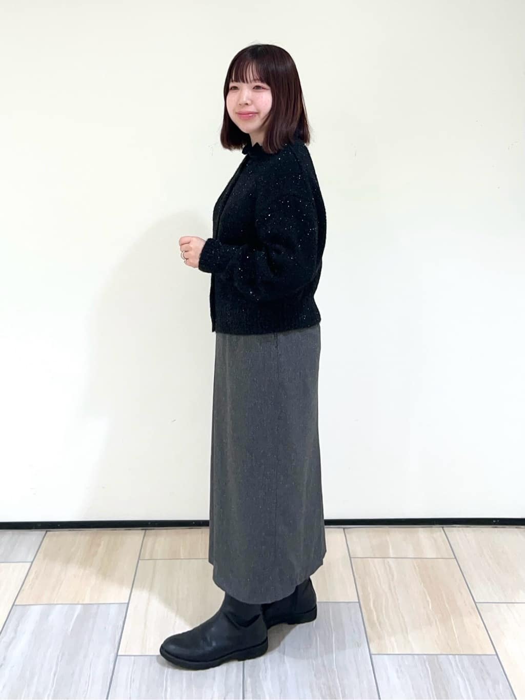 Mitsukiさんの「UNTITLED｜【エレガント/お仕事着にも】スタンドフリルネック ブラウス」を使ったコーディネート