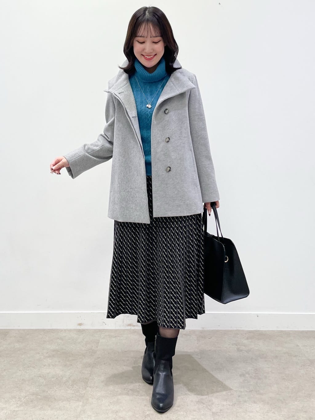 yukariさんの「Reflect｜【SS-4Lサイズ／衿が顔に当たらない◎】スタンドネックミドルコート」を使ったコーディネート
