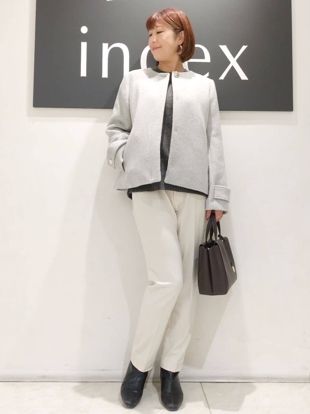 n.さんの「index｜ウォームストレッチテーパードパンツ【洗濯機OK／防シワ／吸湿発熱】《XS～3L》」を使ったコーディネート