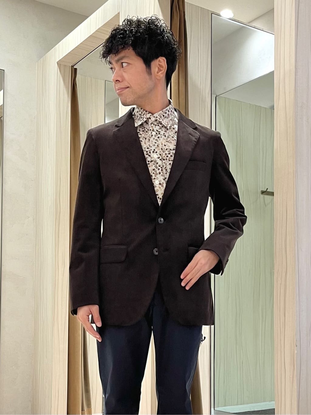 URAさんの「TAKEO KIKUCHI｜カシミヤブレンド ビーバー調チェスターコート」を使ったコーディネート