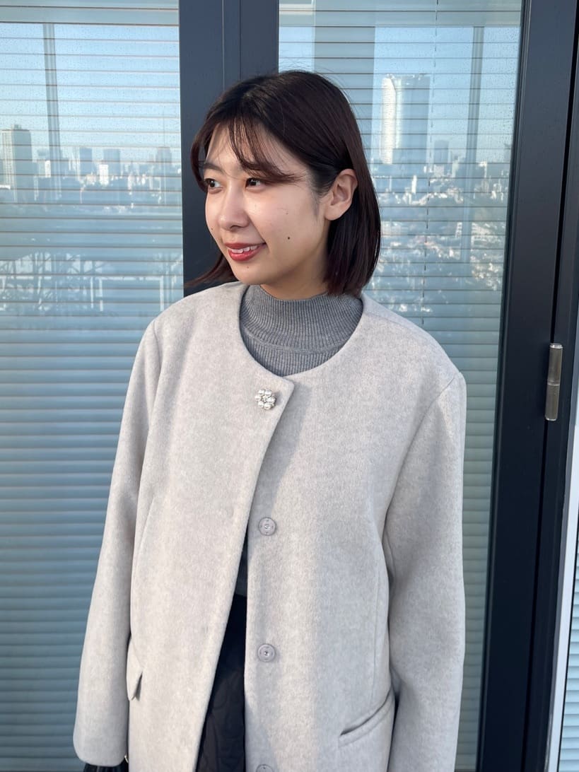abeさんの「Couture brooch｜【多機能・フェミニン】パール調リブニット」を使ったコーディネート