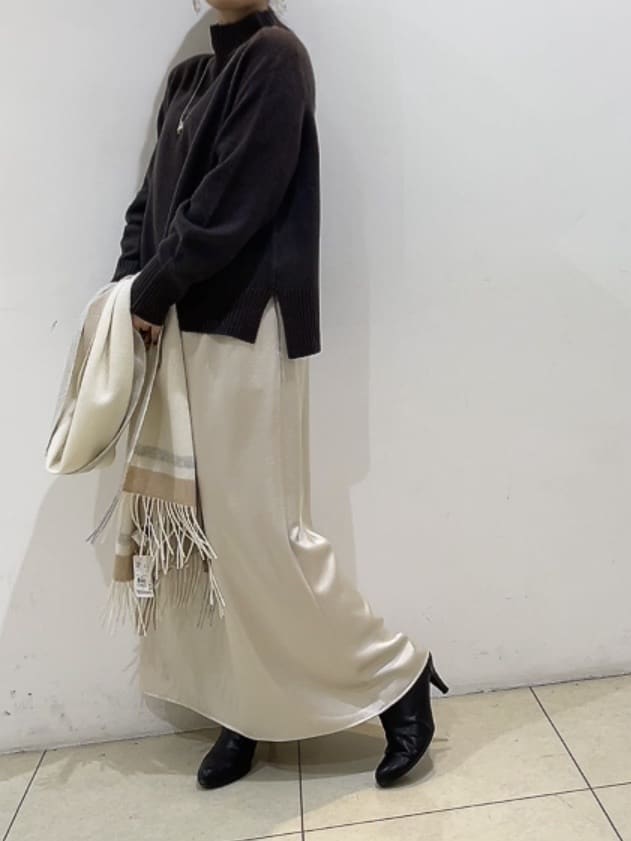watanabeさんの「UNTITLED｜【8色展開/洗える】ウールカシミヤ ハイネックニット」を使ったコーディネート