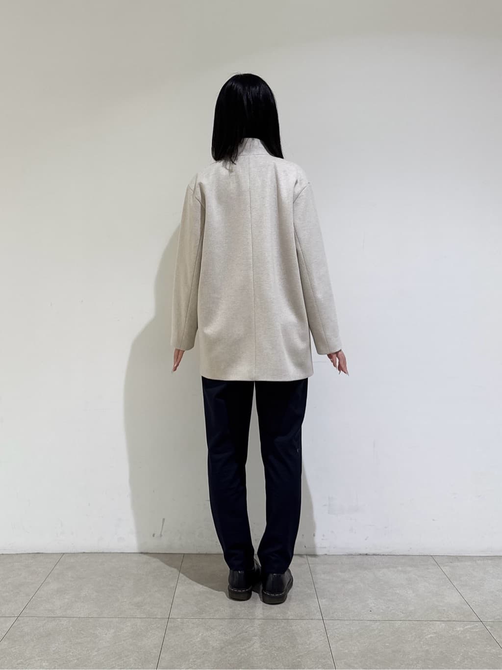 rinaさんの「INDIVI｜【洗える】ケーブルデザイン ラウンドヘムニット」を使ったコーディネート