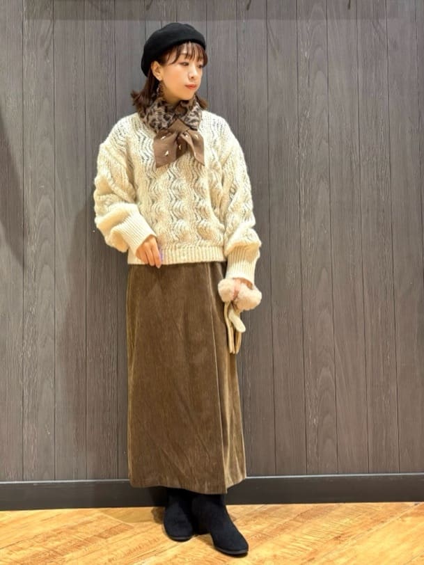 meiさんの「SHOO･LA･RUE｜【S-LL】ふんわり大人の 透かし編みニット」を使ったコーディネート