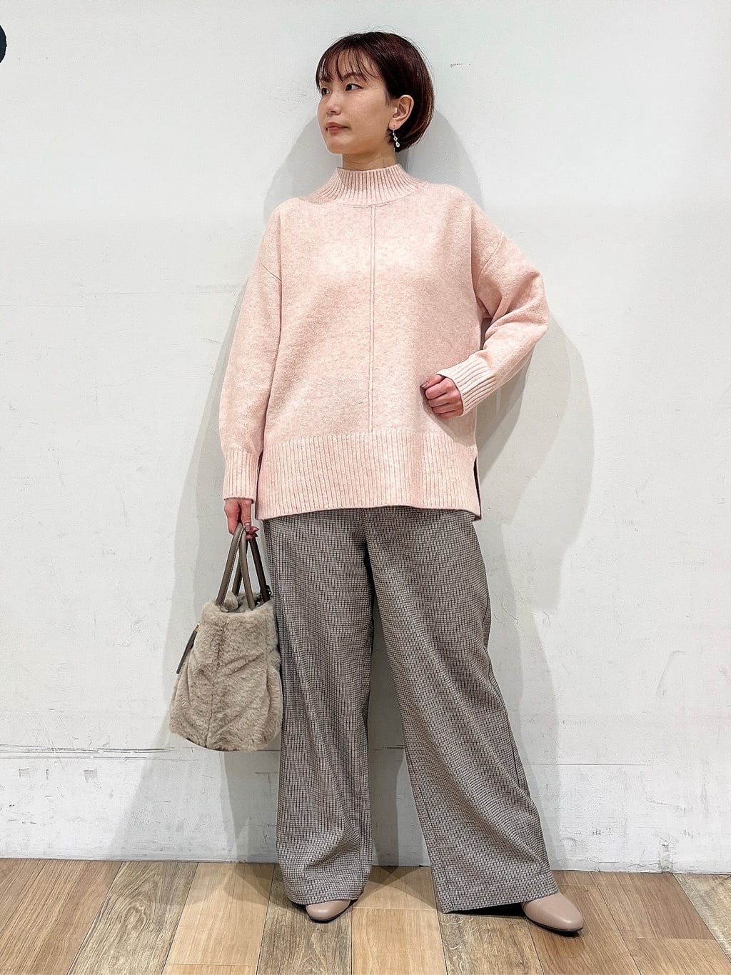 山さんさんの「grove｜【名品アウター／800FP・多機能】つつまれダウンショート」を使ったコーディネート
