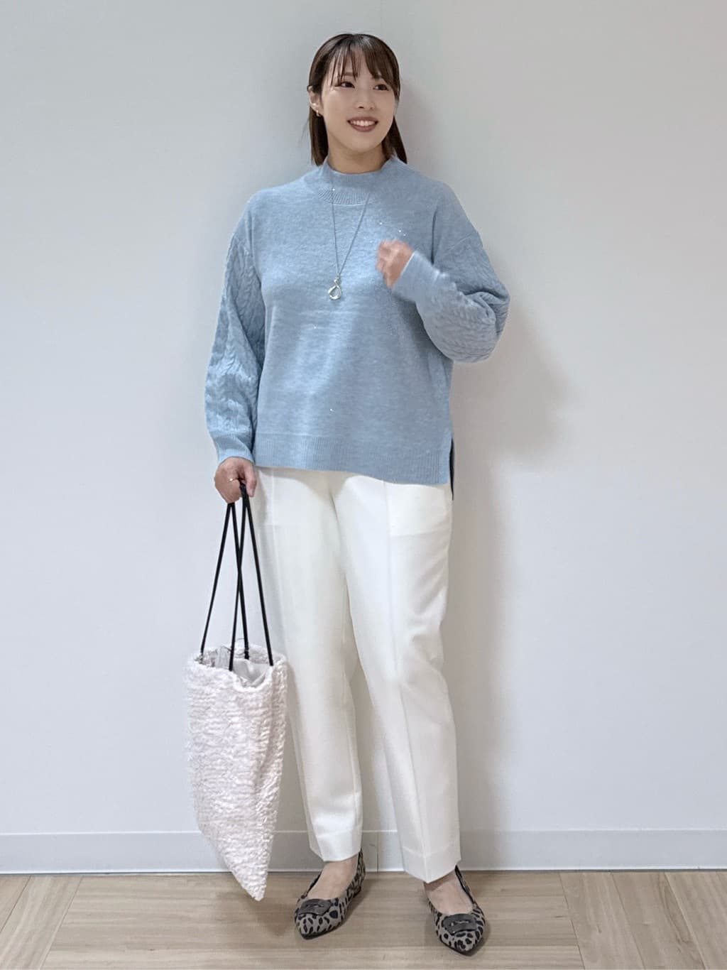 amiさんの「Reflect｜【気軽な羽織に◎】中綿キルティングショートコート」を使ったコーディネート
