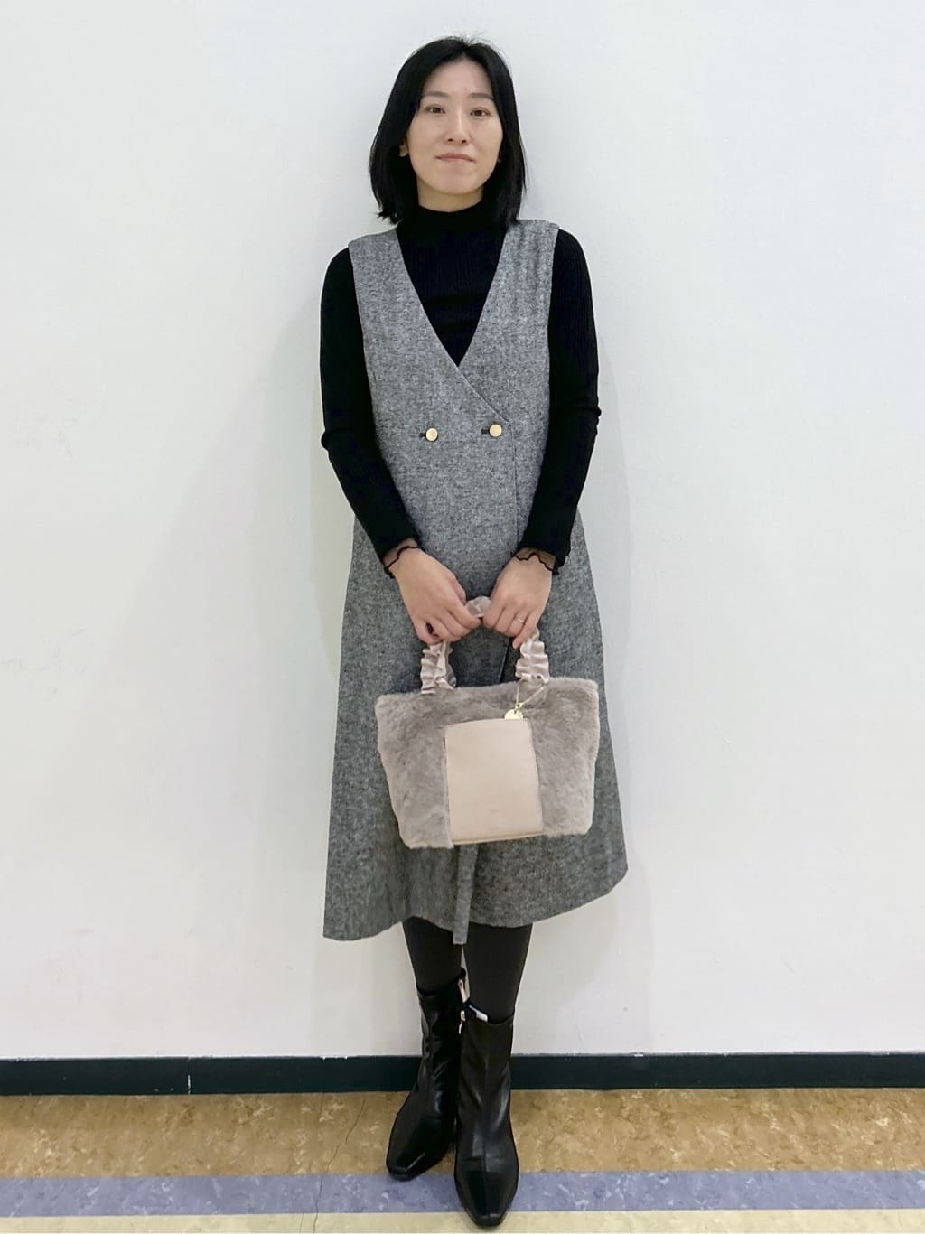 su.さんの「index｜KAWADAダウンペプラムショートコート【撥水／洗濯機OK／静電気防止裏地】」を使ったコーディネート