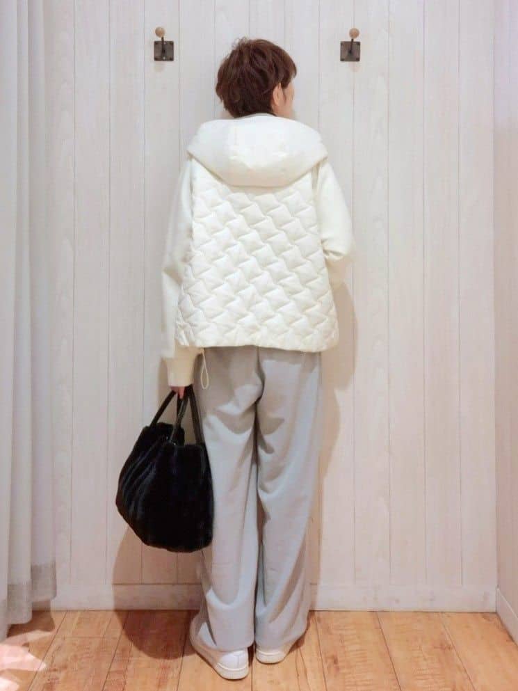 Ribさんの「SHOO･LA･RUE｜【高レビュー/2WAY】きれい見えで上品な ストライプファートートバッグ」を使ったコーディネート