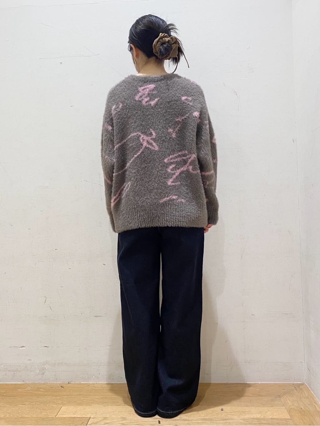 みなみさんの「OPAQUE.CLIP｜アート柄シャギーニット【洗濯機OK】」を使ったコーディネート