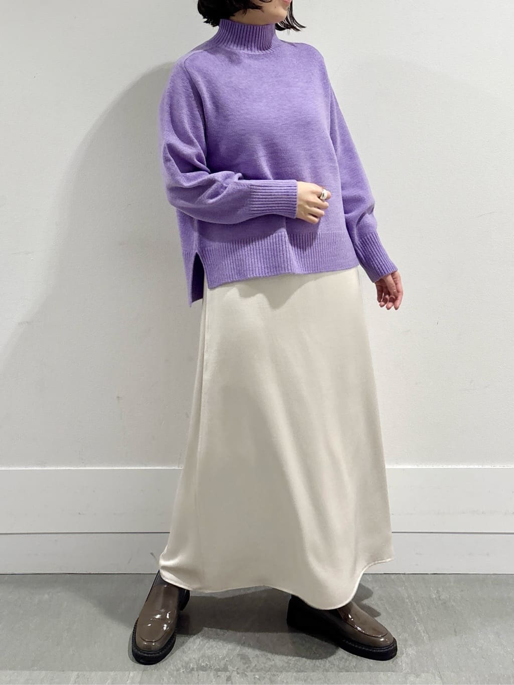 モエカさんの「UNTITLED｜【8色展開/洗える】ウールカシミヤ ハイネックニット」を使ったコーディネート