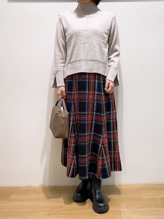 Hamaさんの「Dessin｜【洗える】センタータックラインハイネックニット」を使ったコーディネート