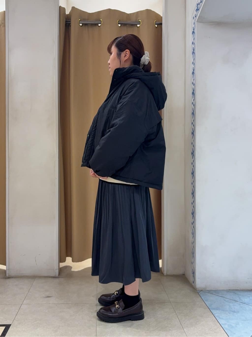 SO(R)Aさんの「SHOO･LA･RUE｜【撥水/あったか】たっぷり着られる 中綿モンスターショートコート」を使ったコーディネート