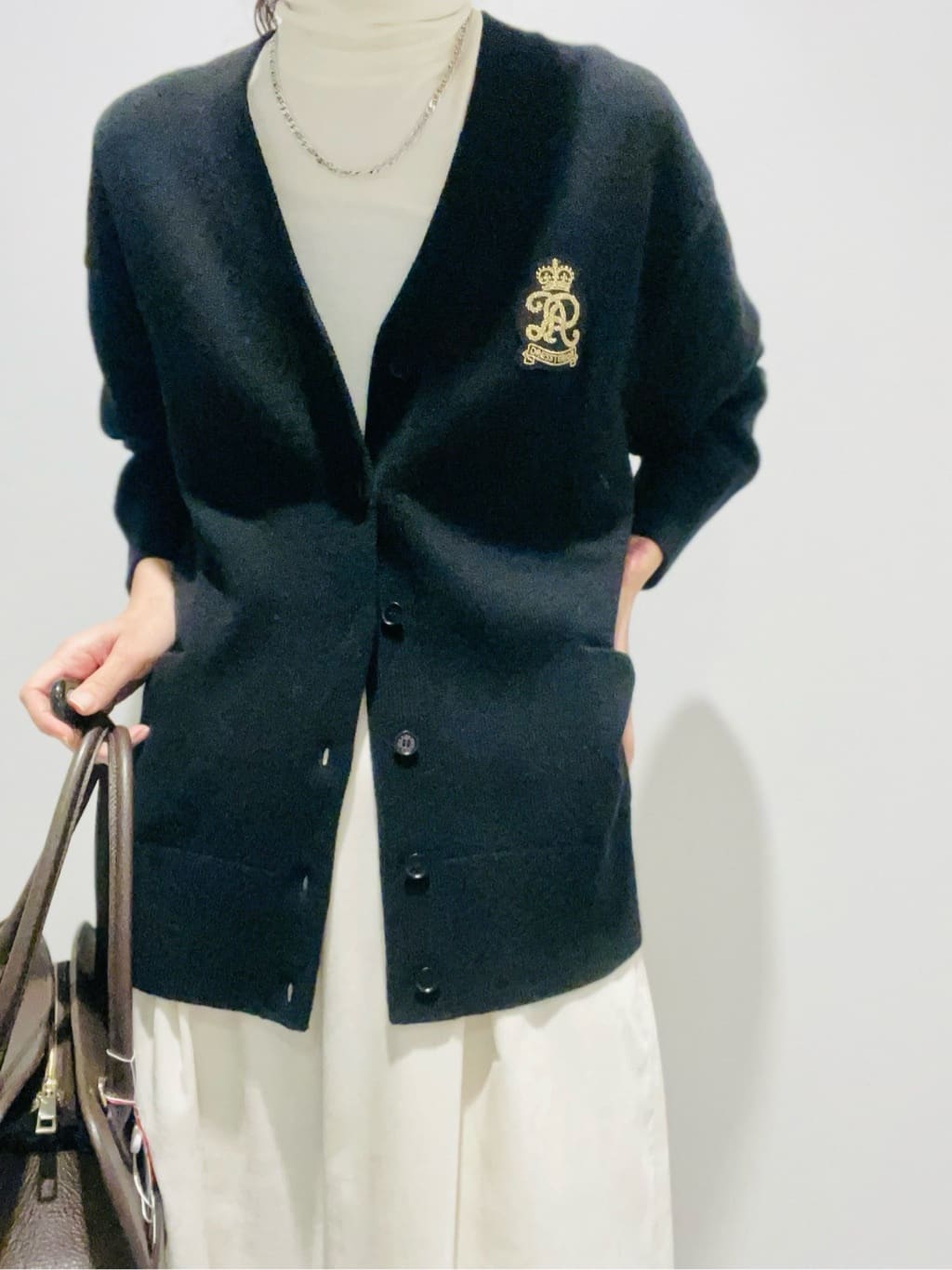 Annさんの「DRESSTERIOR｜【インナー使いに最適/しっとり暖かな吸湿発熱素材】タートルネックプルオーバー」を使ったコーディネート