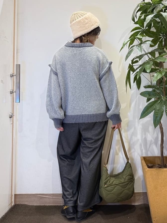 misakiさんの「SHOO･LA･RUE｜【高レビュー】デニム見え 裏起毛ワイドパンツ」を使ったコーディネート