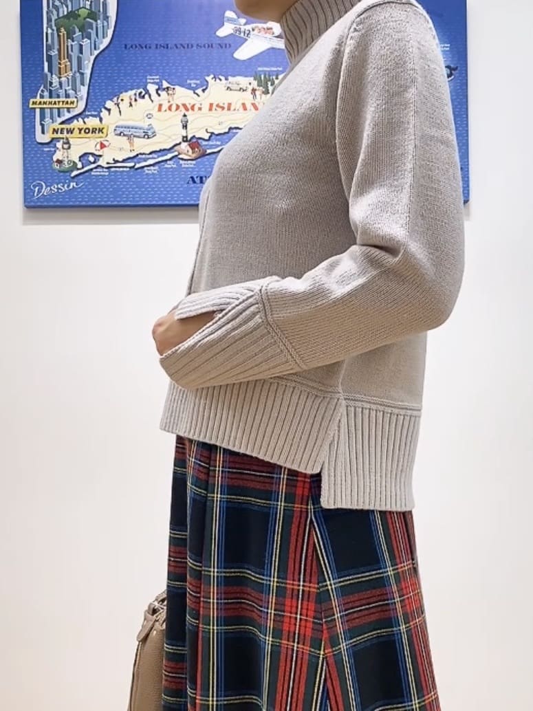 Hamaさんの「Dessin｜【洗える】センタータックラインハイネックニット」を使ったコーディネート