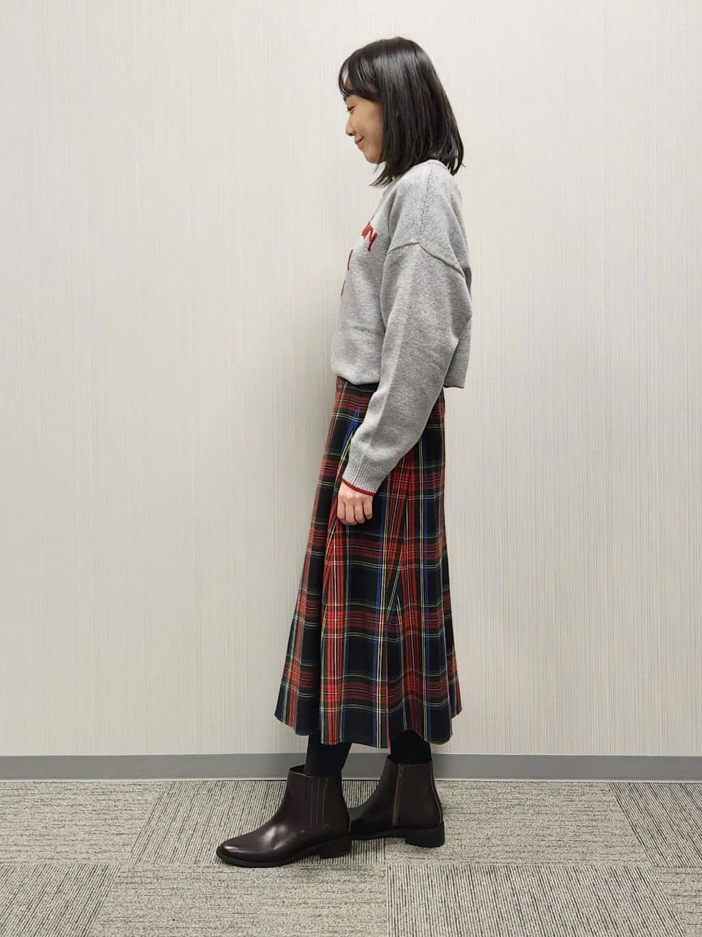 naraさんの「Dessin｜【洗える】ペイント風刺繍入り配色ラインニット」を使ったコーディネート