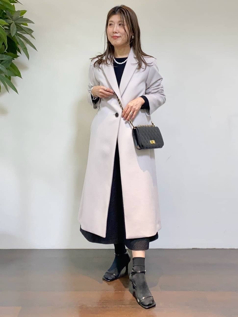 tomoさんの「UNTITLED｜【スタイリッシュ／オンオフ兼用】ウールチェスターコート」を使ったコーディネート