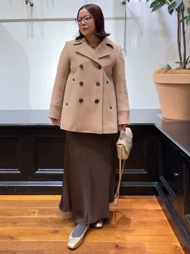 Asamiさんの「DRESSTERIOR｜ストレッチヴィンテージサテンナロースカート」を使ったコーディネート
