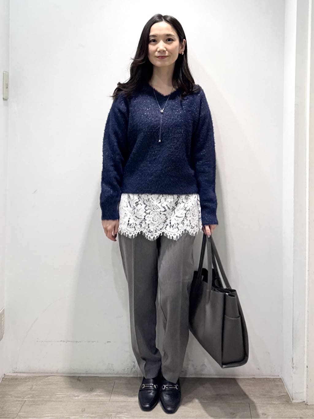 yuicciさんの「OPAQUE.CLIP｜ウォームタッチ イージーテーパードパンツ【洗濯機洗OK／ストレッチ】」を使ったコーディネート