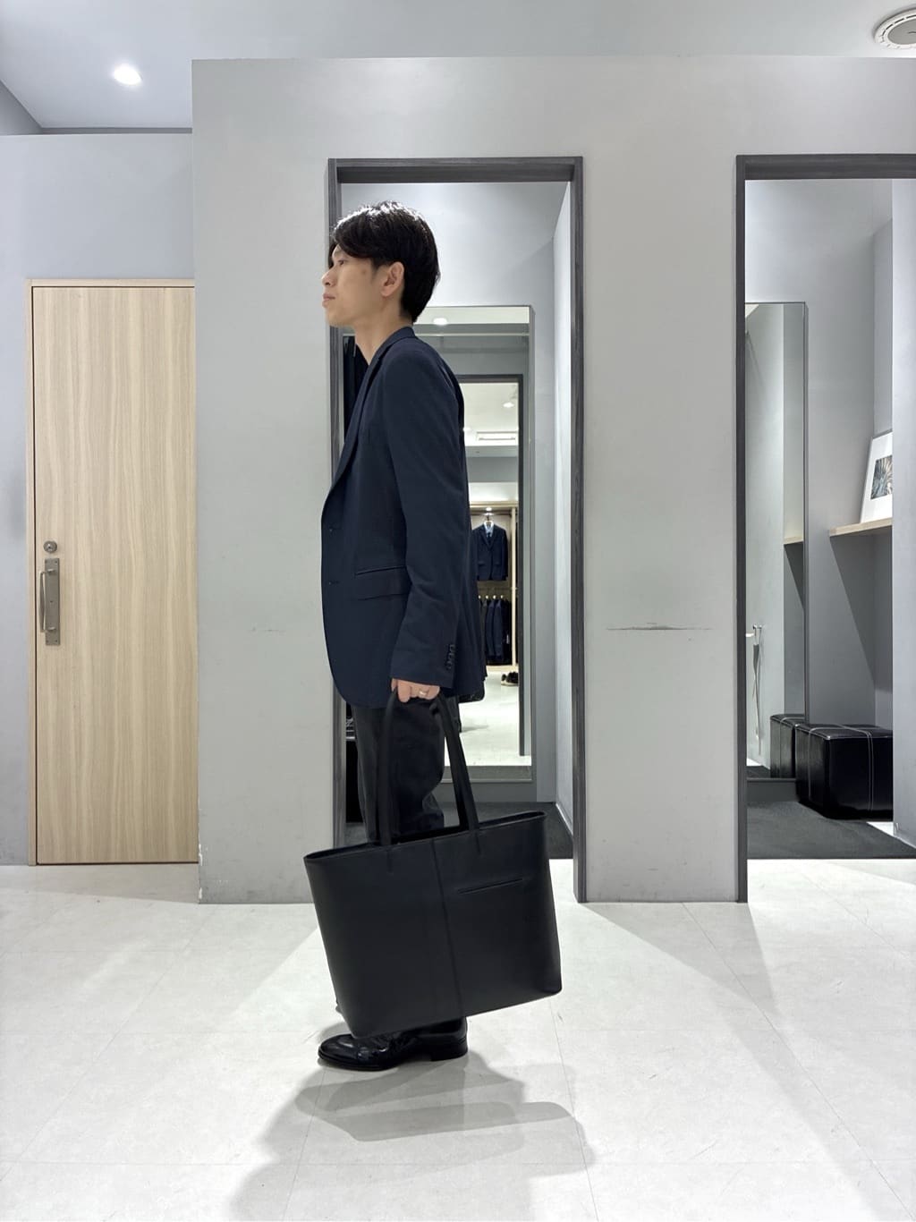わいずみさんの「TAKEO KIKUCHI｜【360&deg;ストレッチ／セットアップ対応】None Of Stress ジャケット」を使ったコーディネート