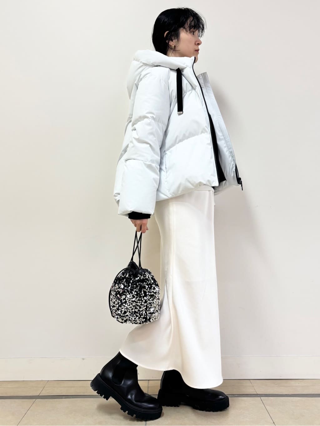 YOKOTAさんの「DRESSTERIOR｜◆【洗える/7色展開】ウォッシャブルコットンカシミヤニット」を使ったコーディネート