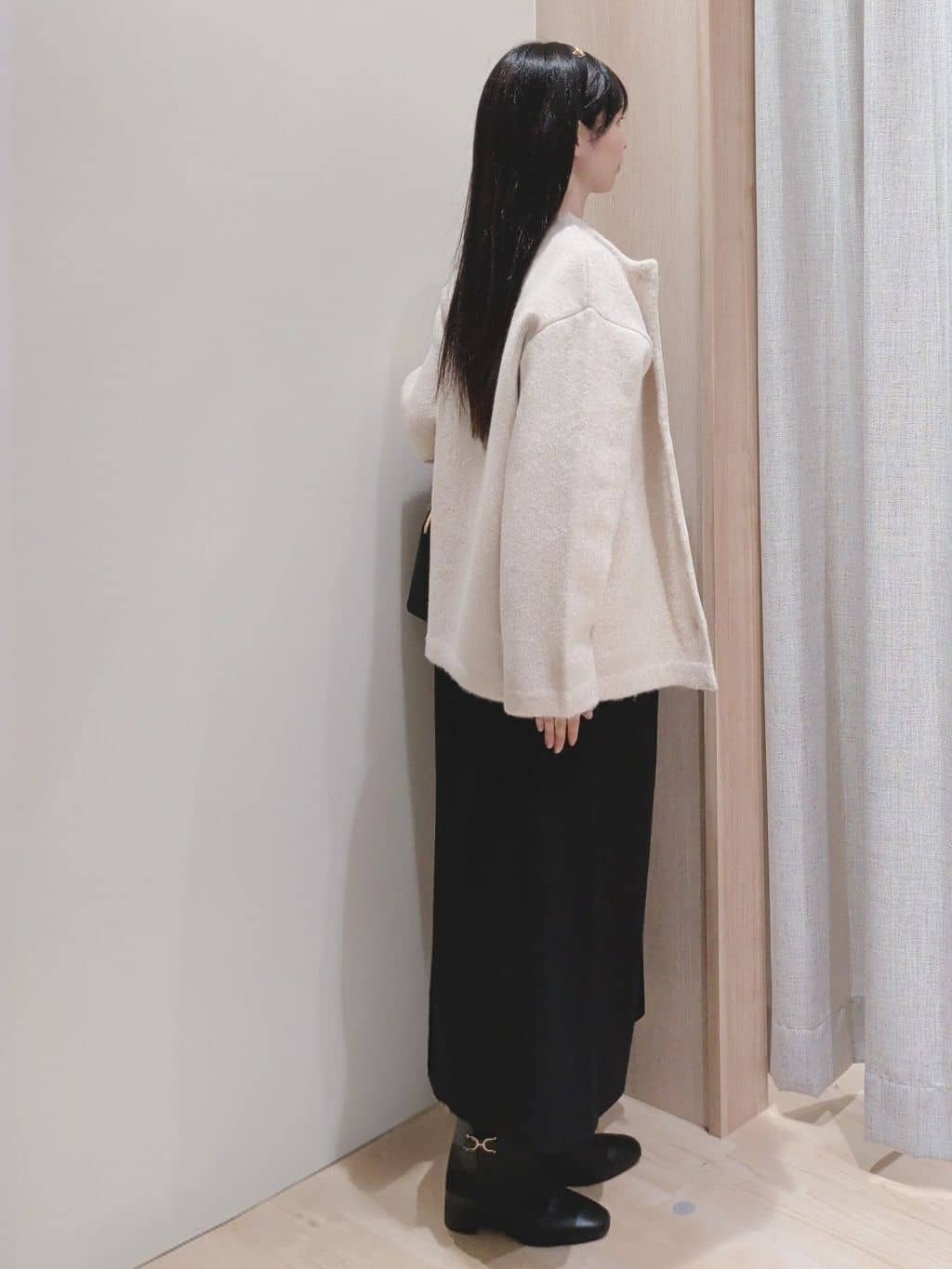 Yuiさんの「grove｜【2WAY/美シルエット】着こなし自在のジャンドレワンピース」を使ったコーディネート