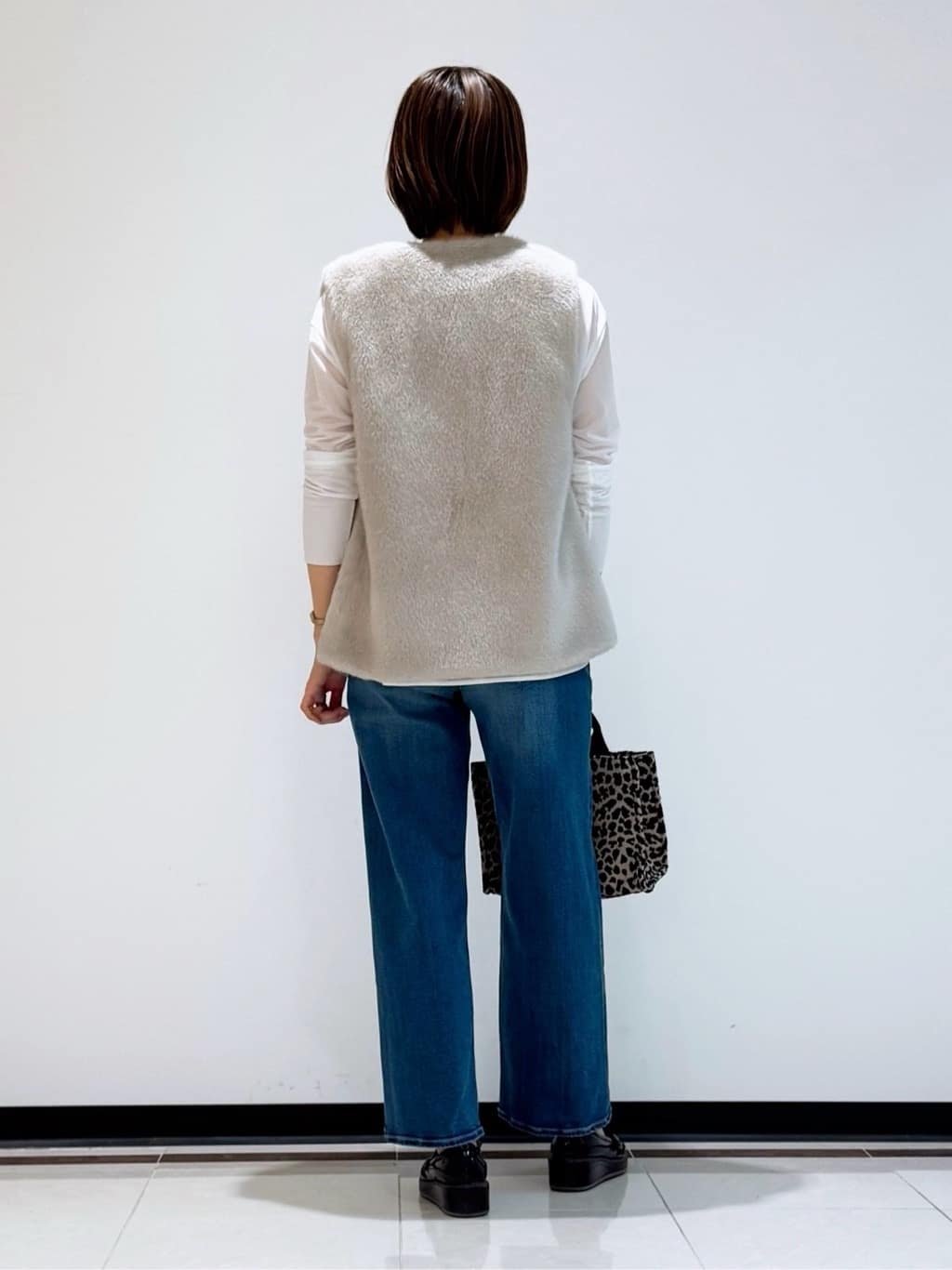 mikaさんの「INDIVI｜ミンク調フェイクファージレ」を使ったコーディネート