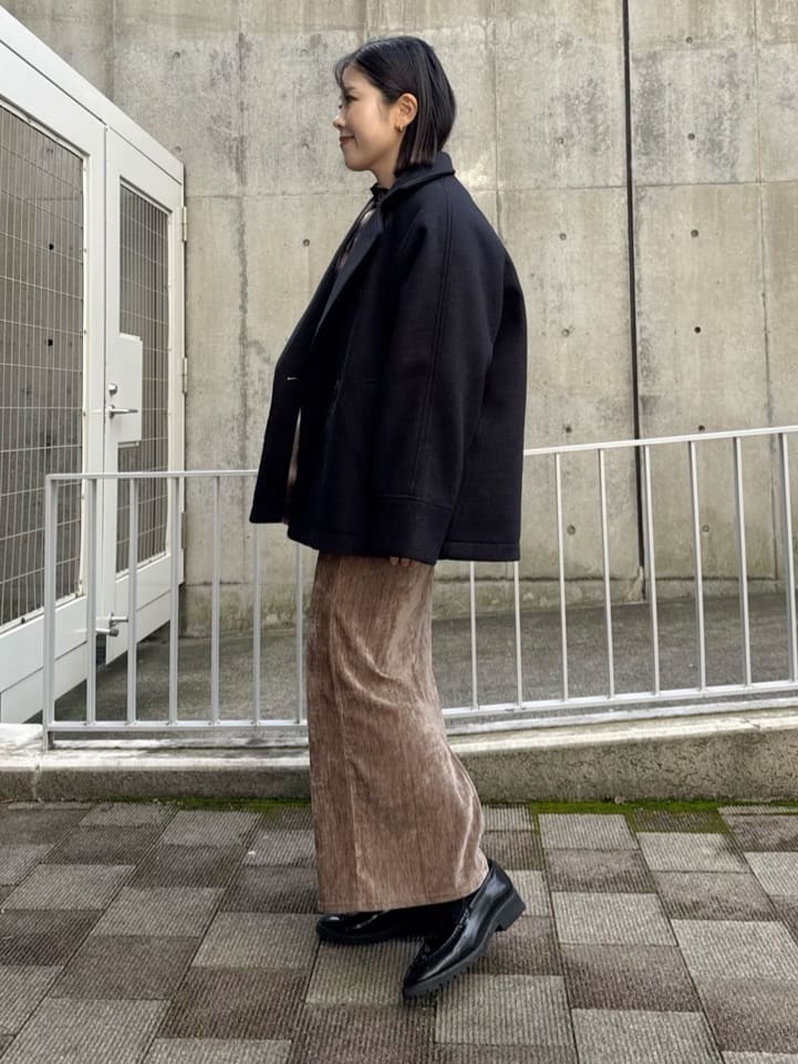 chさんの「THE SHOP TK｜起毛オンブレフリルブラウス」を使ったコーディネート