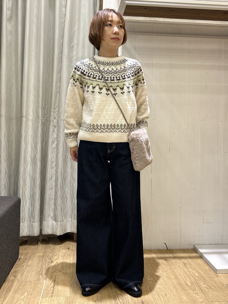 ga_riさんの「THE SHOP TK｜上品さと少しの遊び心を モール求心柄ニット」を使ったコーディネート
