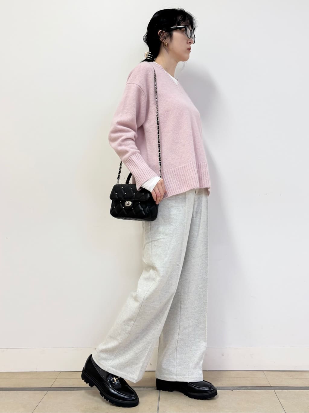 YOKOTAさんの「DRESSTERIOR｜◆【洗える/リブベロア】シアーリブベロアカットソー」を使ったコーディネート