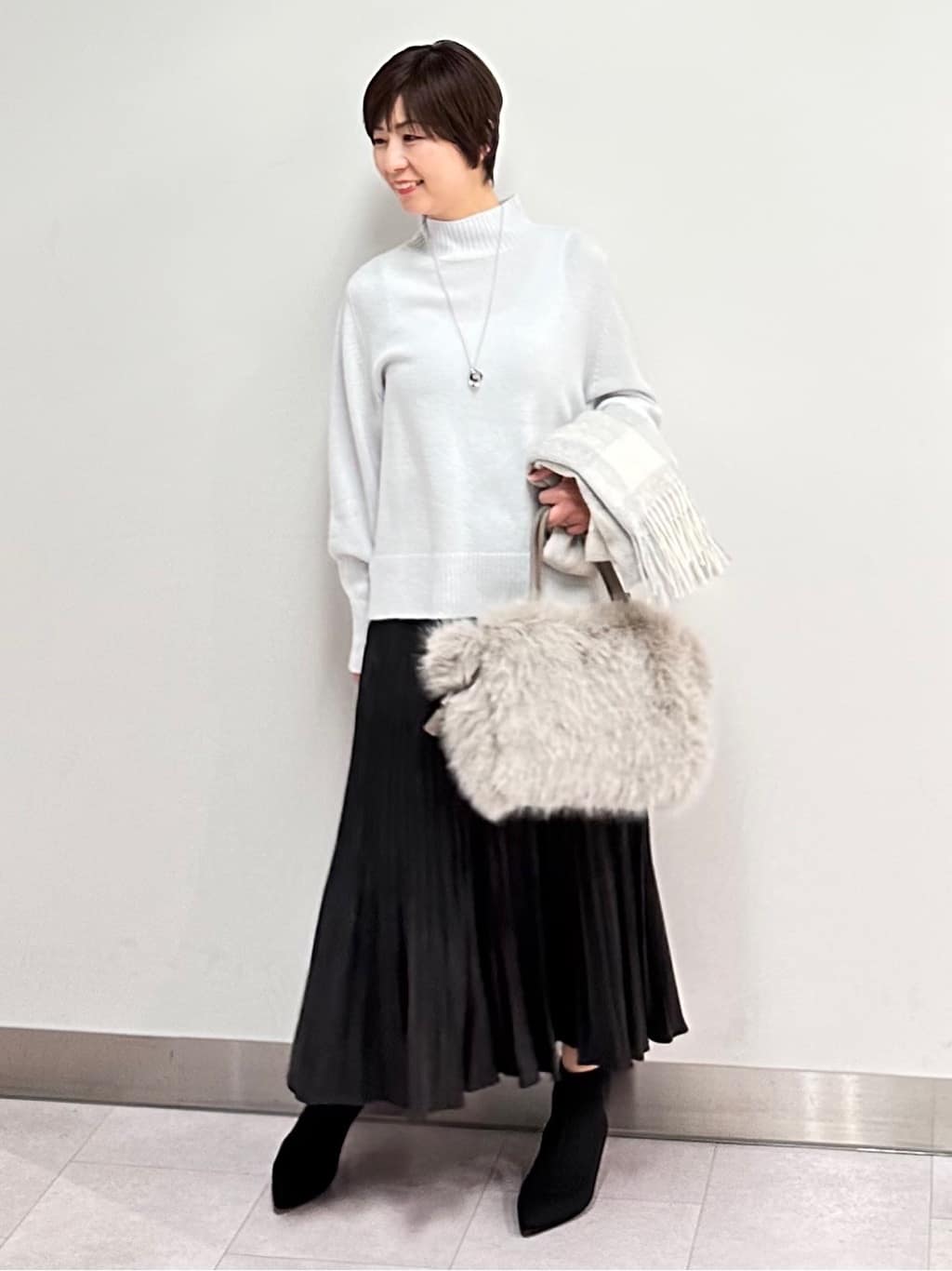 みなこさんの「UNTITLED｜【8色展開/洗える】ウールカシミヤ ハイネックニット」を使ったコーディネート